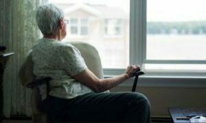 علل احساس تنهایی در سالمندان