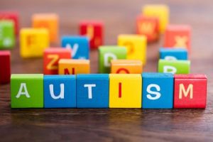 چالش‌های نگهداری از بیماران اوتیسمی