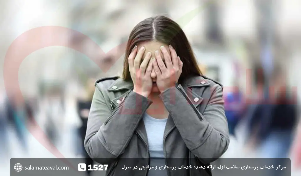 علل ایجاد فوبیا اجتماعی عوامل ژنتیکی، خلق‌وخو و
کودکی فرد است.