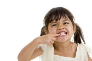 علت انجام دندان قروچه در کودکان چیست؟