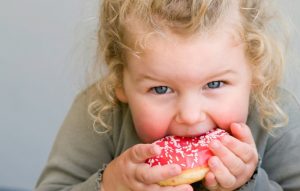 چاقی در کودکان چه مضراتی دارد؟