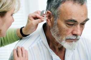 راه های تقویت شنوایی در سالمندان
