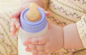 مسمومیت ناشی از شیر خشک برای نوزادان