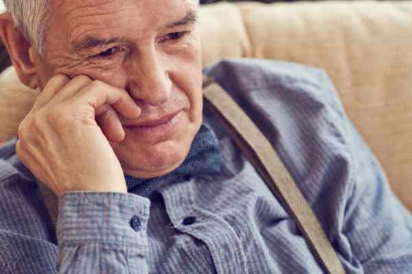 بیماری اعصاب و دوران سالمندان