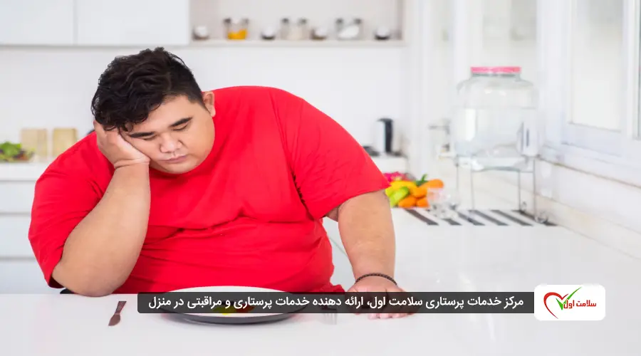 استرس مزمن میتواند باعث افزایش وزن شود و این ترکیب از استرس و چاقی معمولاً منجر به تجمع چربی در ناحیه شکم میشود.